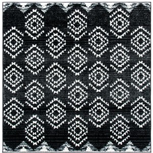 Skyler SKY179 Power Loomed Indoor Rug - Safavieh - 1 of 4