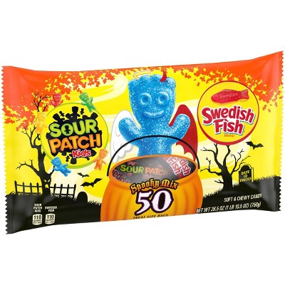 Sour Patch Kids & Swedish Fish Halloween Candy Variety Pack Treat Size - 26.5oz/50ct