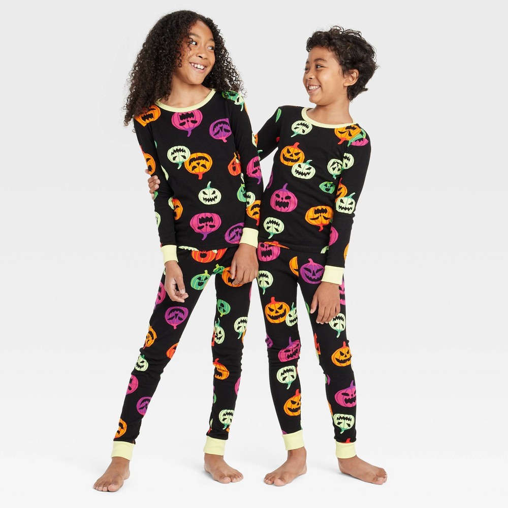 Photos - Other Textiles Kids' 'Pumpkin' Printed Glow-in-the-Dark Halloween Matching Family Pajama