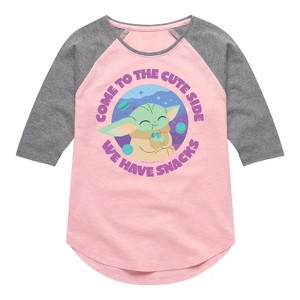 Girls' - The Mandalorian - Come To The Cute Side Shirt Tail Raglan Graphic T-shirt - 1 of 3