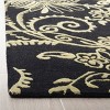 Soho SOH832 Hand Tufted Indoor Rugs - Safavieh - 2 of 3