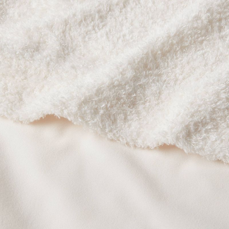 Standard Textured Pillowcase - Room Essentials™, 4 of 6