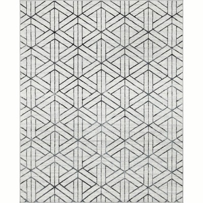 White Trellis Synthetic Stain-Resistant 8x10 Indoor Rug