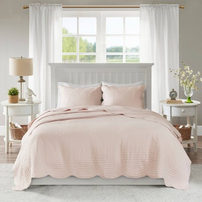 King Pink Reversible Microfiber Quilt Set with Scalloped Edges