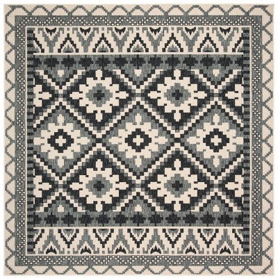 Veranda VER096 Power Loomed Indoor/Outdoor Rugs - Safavieh