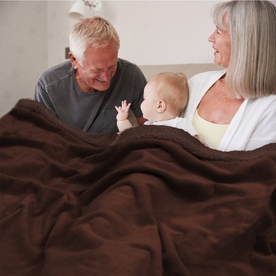 Brown Twin Waterproof Sherpa Fleece Reversible Blanket