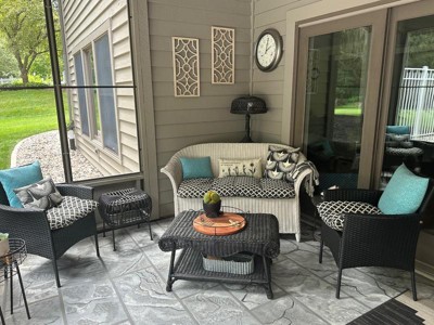 Guest review image 1 of 3, zoom in