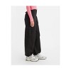 Levi's® Women's Mid-Rise 94's Baggy Cargo Wide Leg Jeans - 2 of 3