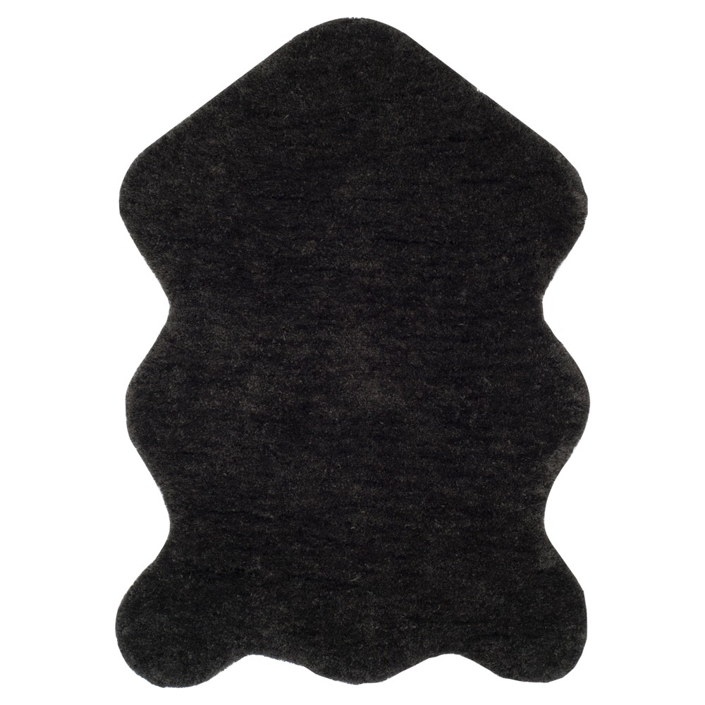 Charcoal Solid Tufted Accent Rug - (2'x3') - Safavieh