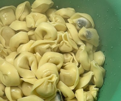 Rana Tortellini, Mini, Classic Cheese, Family Size 20 oz, Refrigerated &  Fresh Pasta