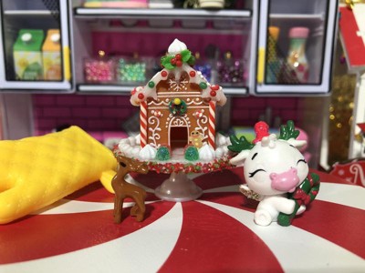 Miniverse Holiday Gingerbread House