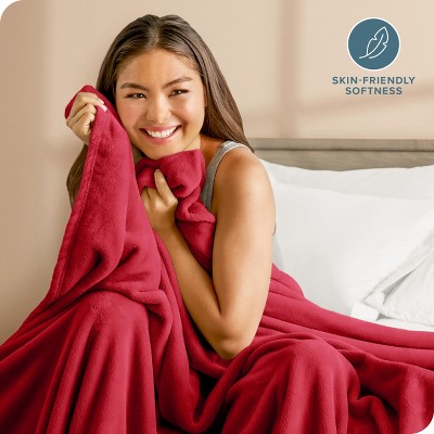Luxurious King-Sized Red Microplush Fleece Throw Blanket
