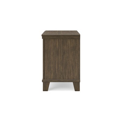 Shawbeck Brown 2-Drawer Transitional Nightstand