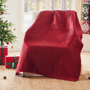 Greenland Home Fashion Riviera Velvet Ultra Soft High-Quality Throw Blanket Standard Red - 1 of 4