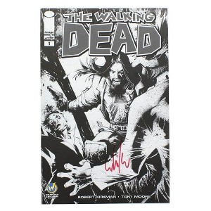 Toynk The Walking Dead #1 WW Chicago '13 Exclusive B&W Cover Signed By Whilce Portacio - 1 of 3