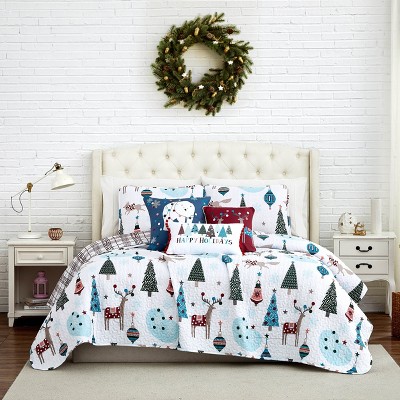 Multi-Piece Christmas Quilt Sets