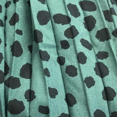 green dots