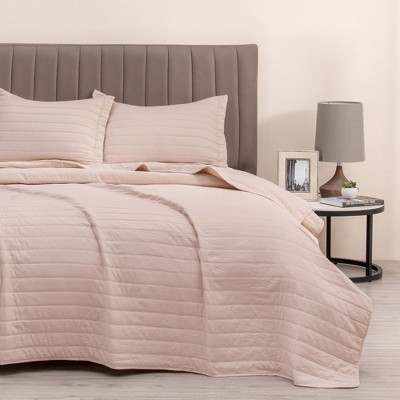Great Bay Home Channel Stitch Modern Ribbed Reversible Quilt Set With Shams