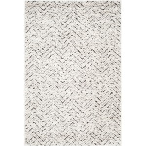 Adirondack ADR104 Non-Shedding Power Loomed Indoor Rugs - Safavieh - 1 of 4