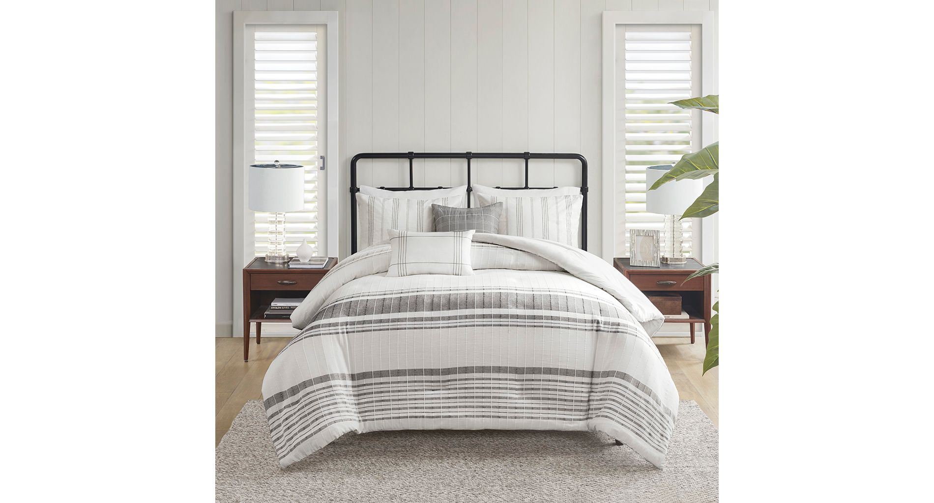 LIVN CO. 5-Peice Farmhouse Cotton Jacquard Duvet Cover