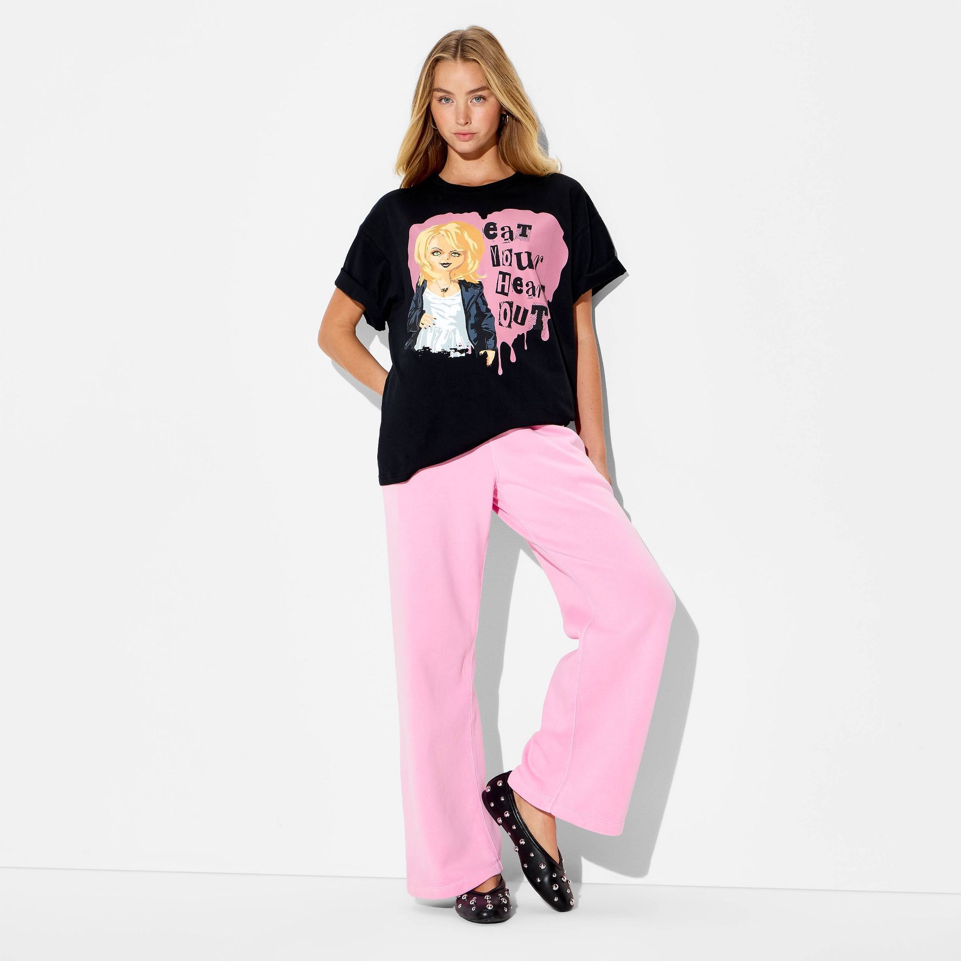 Women's Tiffany Valentine Oversized Short Sleeve Graphic T-Shirt - Black