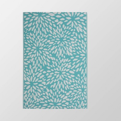 4'x6' Altisma Outdoor Modern Scatter Rug Turquoise/White - Christopher Knight Home