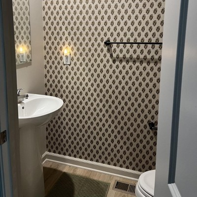 Guest review image 1 of 2, zoom in