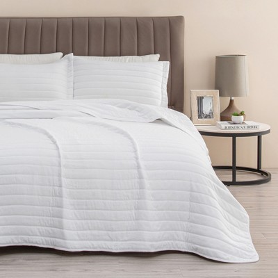 Great Bay Home Channel Stitch Modern Ribbed Reversible Quilt Set With Shams