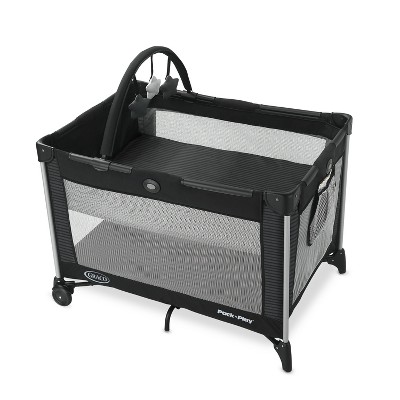 Graco Pack 'n Play On the Go Playard - Kaden