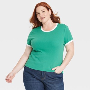 Women's Short Sleeve T-Shirt - Universal Thread™ - 1 of 3