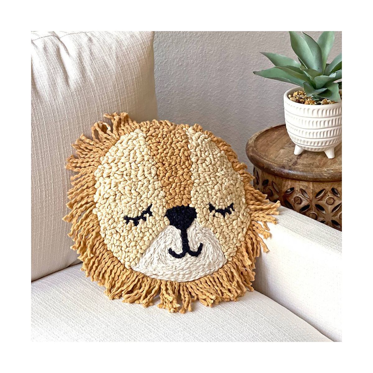 Crane Baby Embroidered Round Throw Pillow - Kendi Lion - thumbnail 2