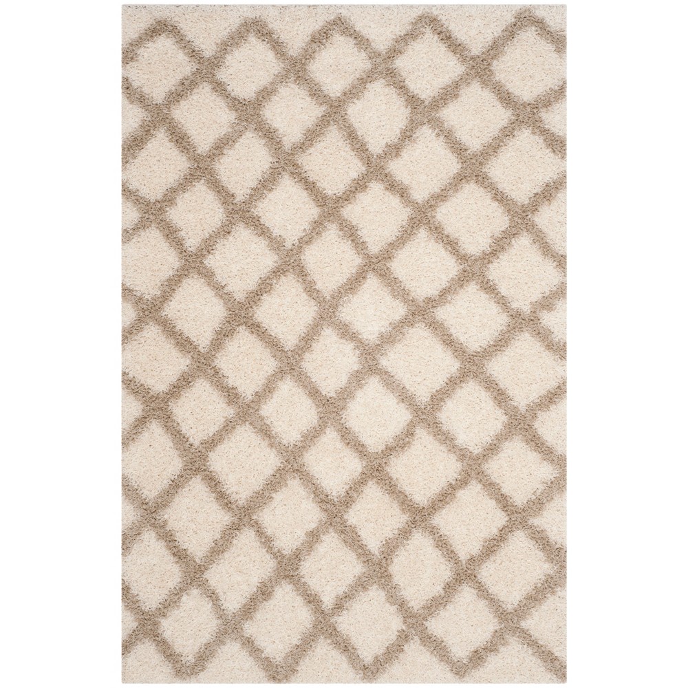 5'1inX7'6in Geometric Loomed Area Rug Ivory/Beige - Safavieh