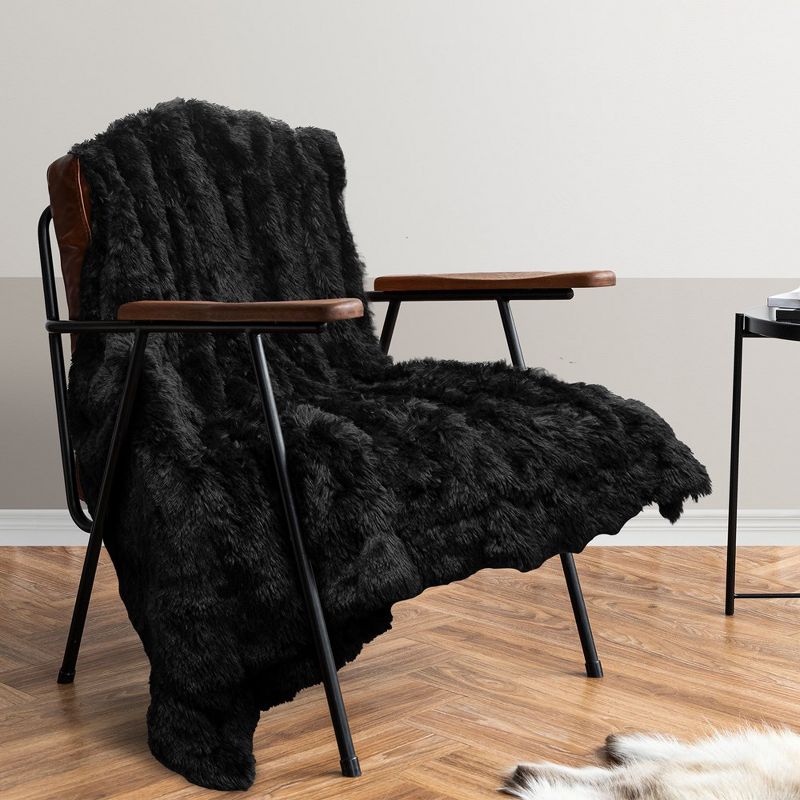 Cheer Collection Long Shaggy Hair Throw Blanket - Black (60" x 70"), 4 of 12