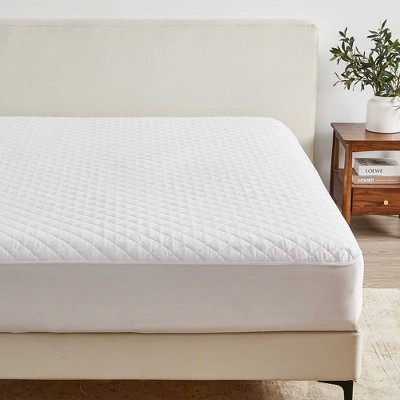 Isla Jade Full Box-Stitched Quilted Mattress Pad White