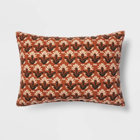 KD Spain — Tango Woodblock Style Floral Throw Pillow