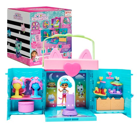 Gabby’s Dollhouse, Dress-Up Closet Portable Playset with a Gabby Doll, Surprise Toys and Photo Shoot Accessories, Kids Toys for Ages 3 and up - image 1 of 4