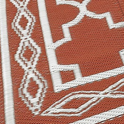 brick red/white