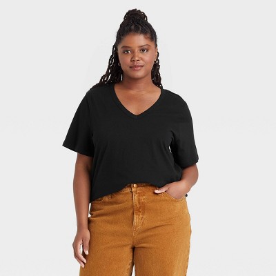 Women's Short Sleeve V-Neck 2pk Bundle T-Shirt - Universal Thread™