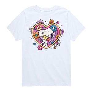 Boys' - Peanuts - Hug Heart Flower Short Sleeve Graphic T-Shirt - 1 of 4
