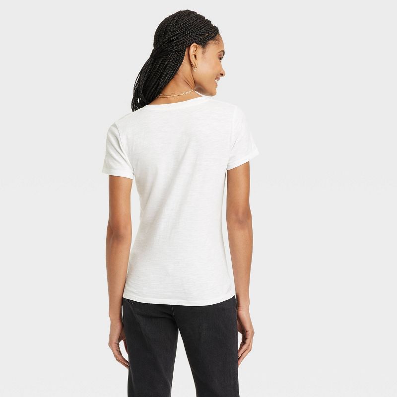 Women's 3pk Fitted Short Sleeve V-Neck T-Shirt - Universal Thread™, 4 of 5