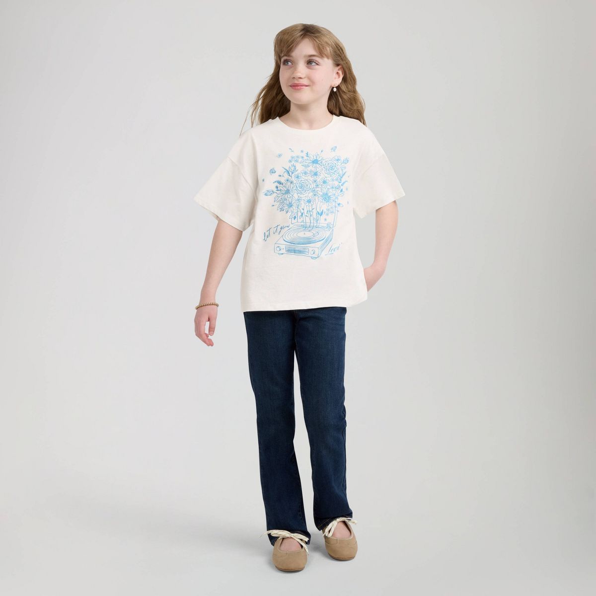 Levi's® Girls' "Let It Grow" Oversized T-Shirt White - thumbnail 4