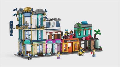 31141  LEGO® Creator 3-in-1 Main Street – LEGO Certified Stores