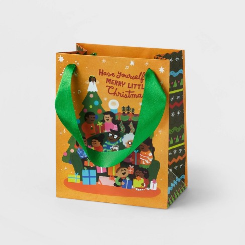 Hallmark Bulk Assorted Sized Christmas Gift Bags