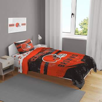 NFL Cleveland Browns Slanted Stripe Twin Bed in a Bag Set - 4pc