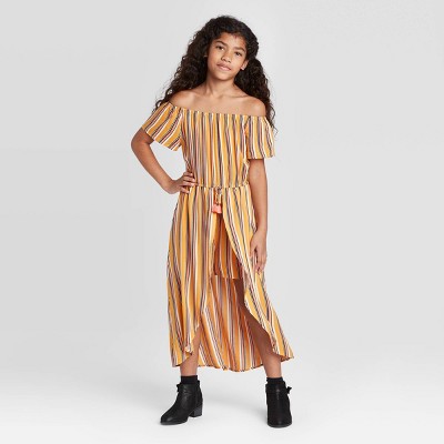 girl in floral dress