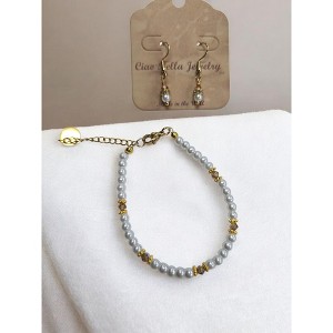Michelle Marie Boutique's Austrian Crystal Birthstone and Pearl Set Necklace/Bracelet/Earrings - 1 of 4