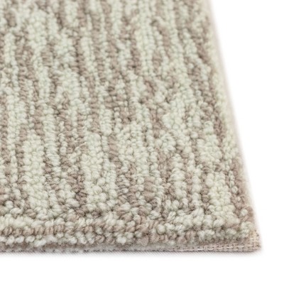 Round Blue Hand-Tufted Wool & Synthetic Easy-Care Rug