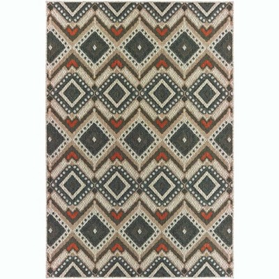 Oriental Weavers Latitude 002X3 Grey/ Orange Indoor/Outdoor Area Rug - 7'10" x 10'