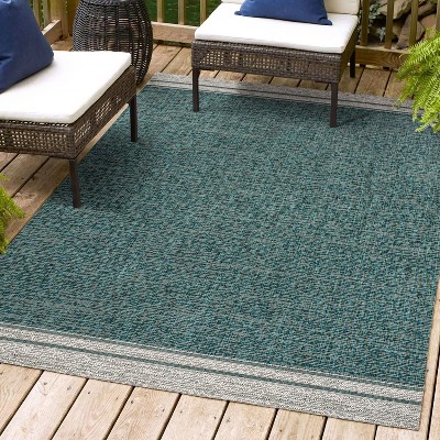Alda Modern Minimalist Mingled Solid Indoor/Outdoor Area Rug - JONATHAN Y