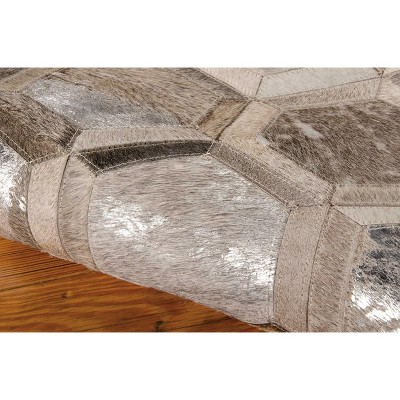 Handmade Silver Geometric Cowhide Area Rug, 5'3" x 7'5"